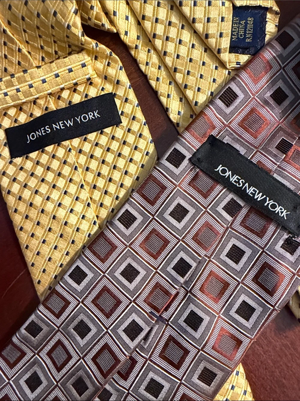 Jones of New York 2 Tie Bundle